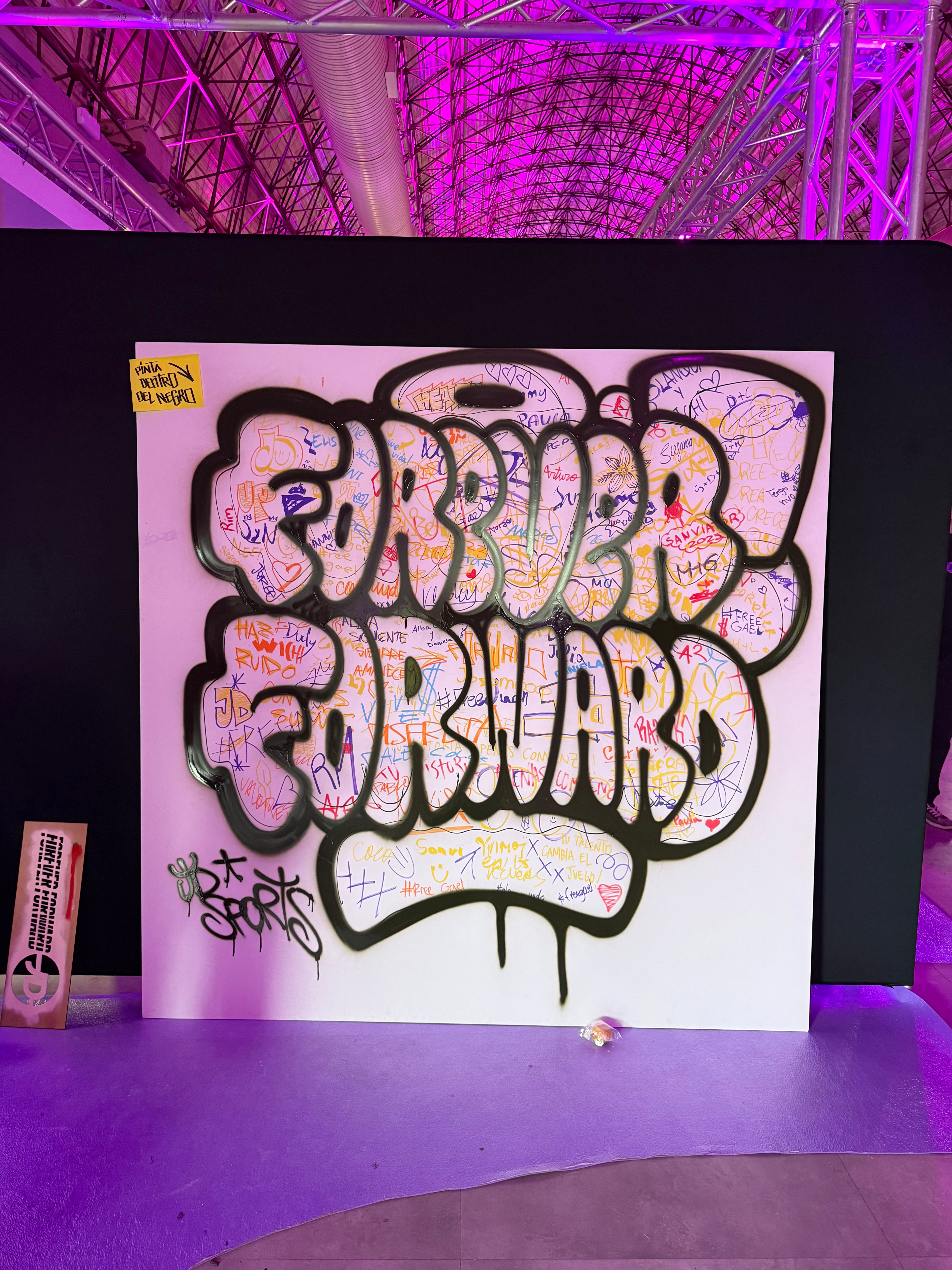 Activación JD Sports: Custom Sneakers y Graffiti Colaborativo | Madrid