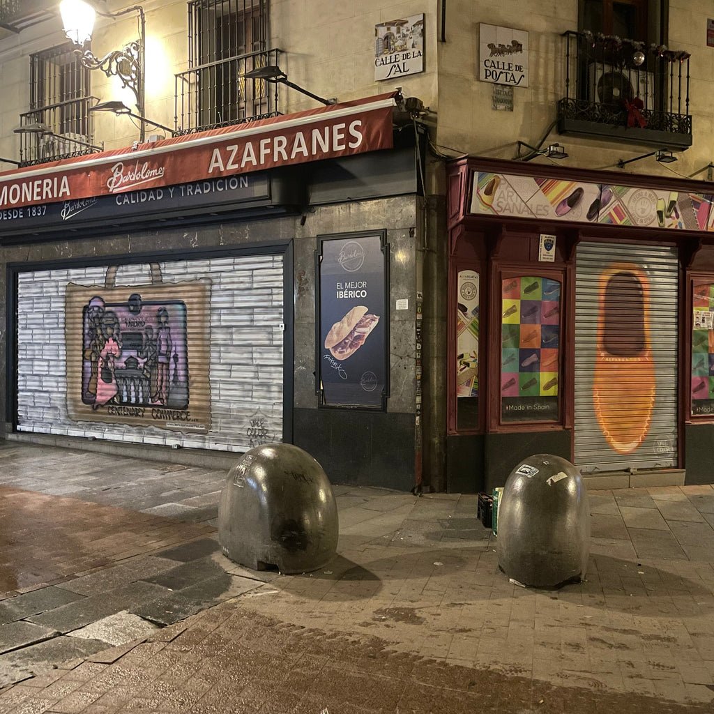 Persiana metalica personalizada con graffiti